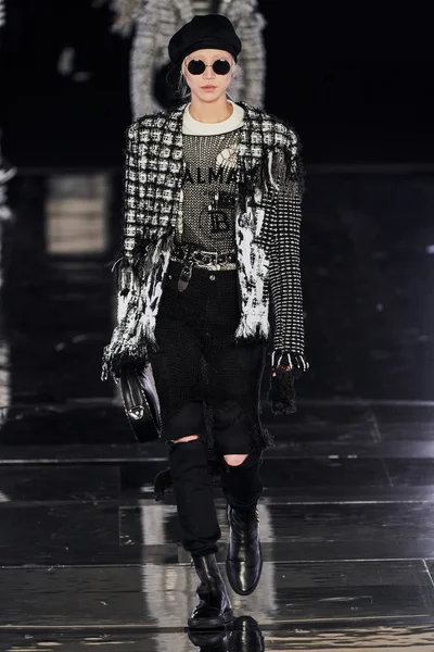 Look 29
